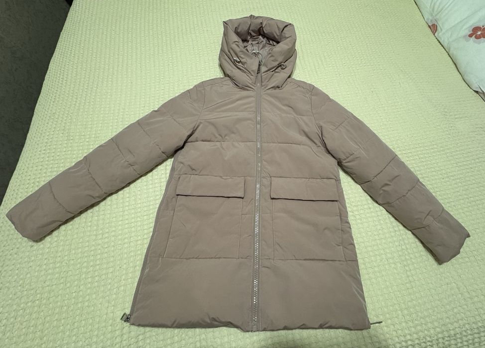 Продам женскую куртку