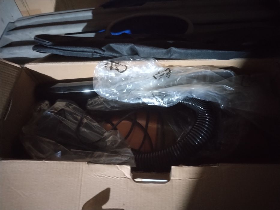 Продам пылесос для автомобиля