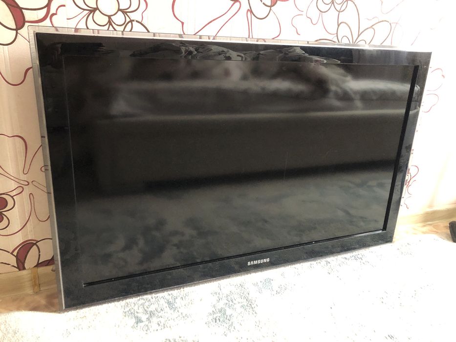 Продам телевизор в отличном состоянии.