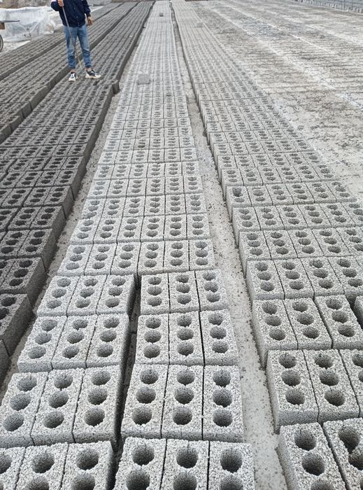 Shlakablok yetkazib beramiz