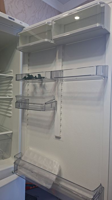 Продаётся Холодильник