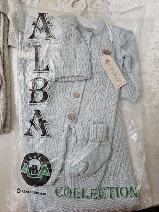 Комплект для новорожденного 4 в 1 (плед, комбинезон, шапочка, пинетки)