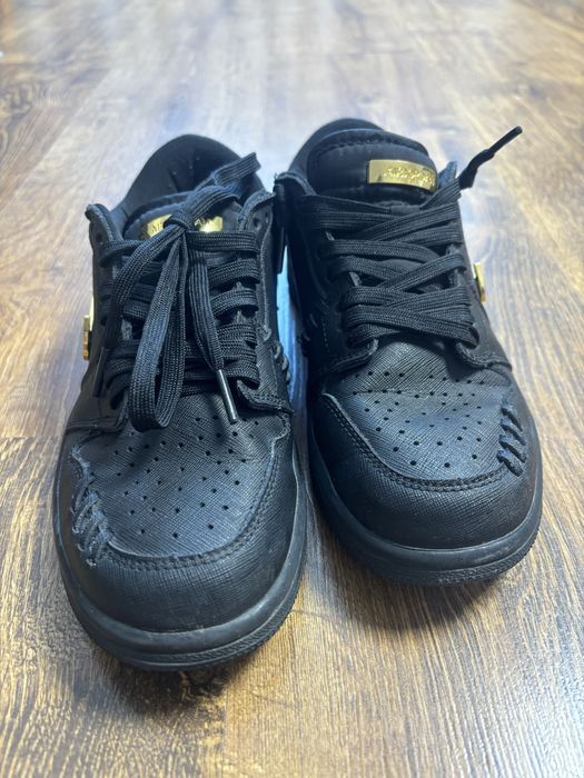 Продам найк кеды