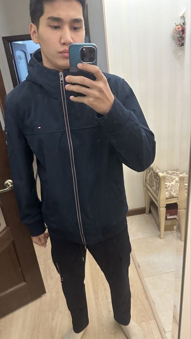 оригинальную мужскую куртку Tommy Hilfiger