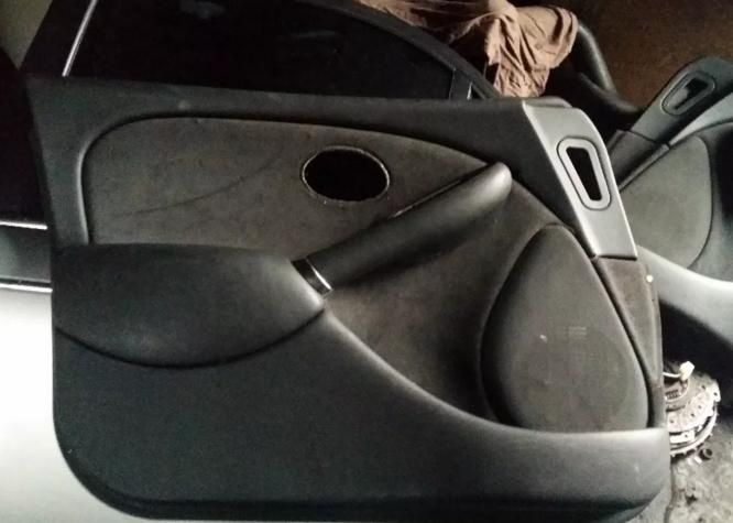 Fata fete usi usa Rover 75 MG ZT diferite culori dezmembrez piese