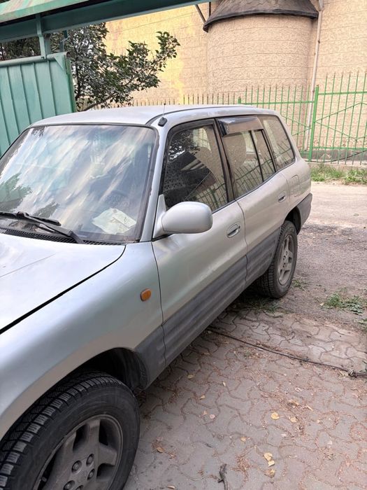 Продам Rav-4 срочно