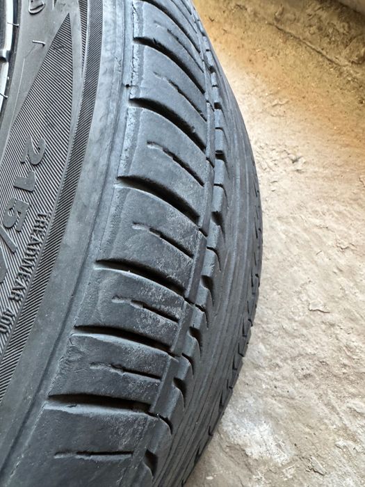 Diska balon jentra un 215/45 R17