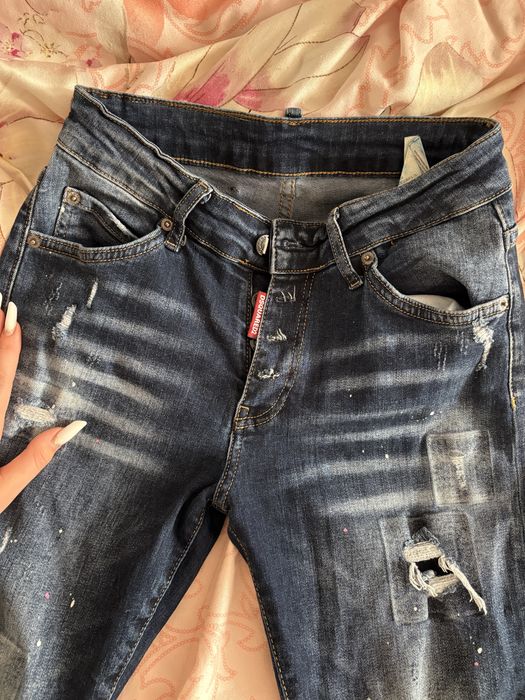 Vand Blugi dsquared2 dama