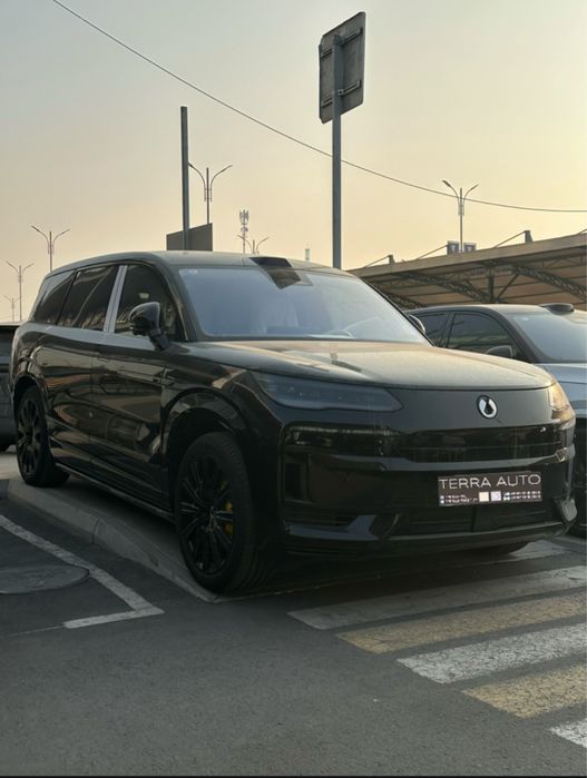 BYD Denza N9 2026 Restyling в наличаи от Terra Auto