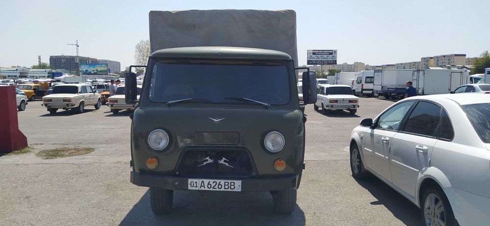 УАЗ  нахаду срочно сотилади