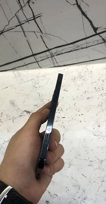 Продается Айфон 12про