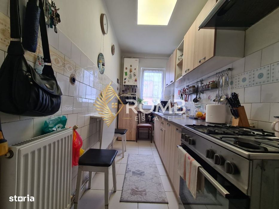 Apartament 2 camere, 42 mp, decomandat, etaj 8 – Manastur
