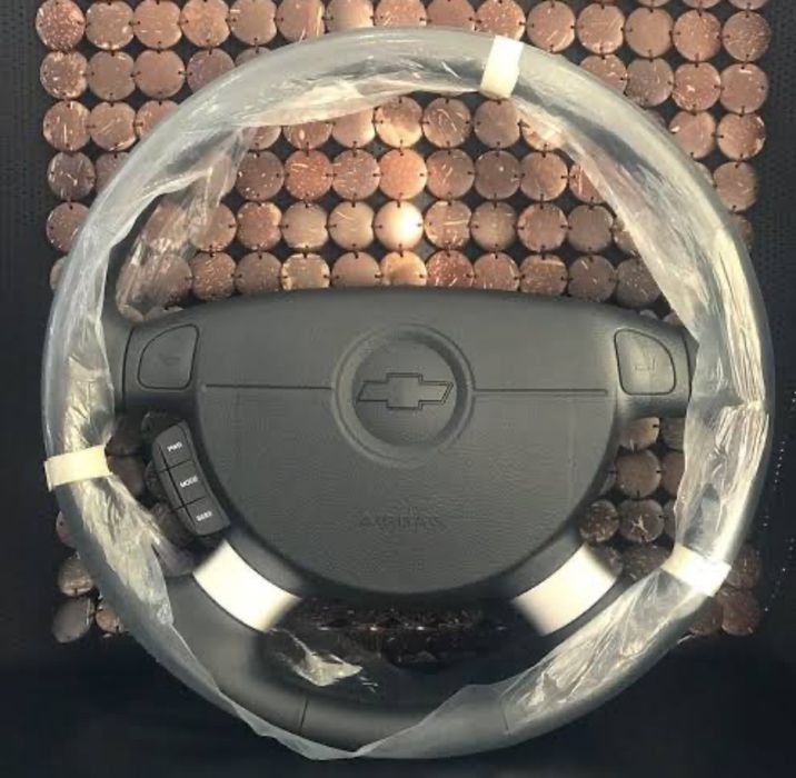 Руль gentra с аирбагом ОБСАЛЮТНО НОВЫЙ