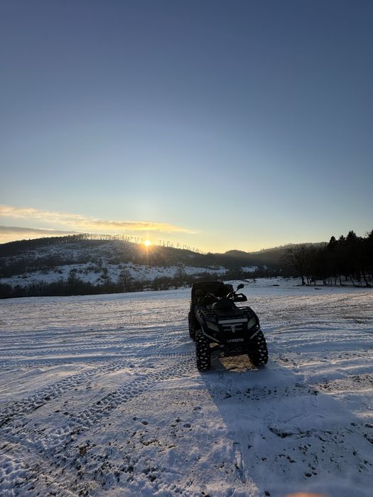 Se vinde/schimb cfmoto 800cc x8