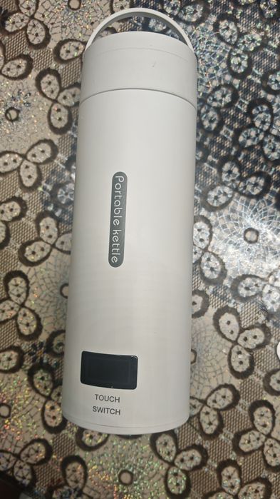 Fierbator electric tip termos
