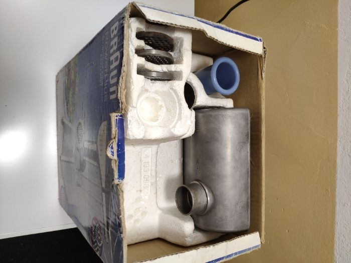 Месомелачка G1300 Power Plus 1300W BRAUN