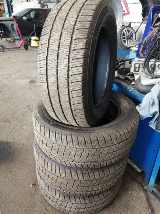 Continental  255/55/18c