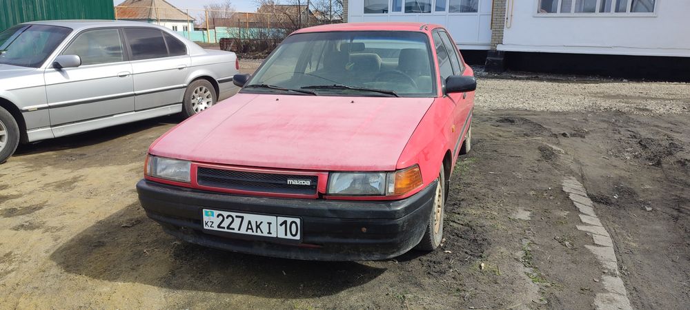 Продам Мазду 323