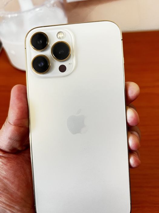 Iphone 13 pro max 256 gold sotiladi