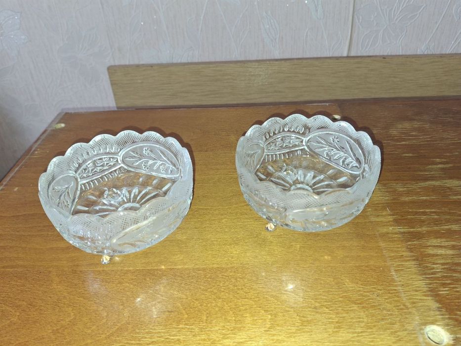 Конфетница хрустальный на ношке