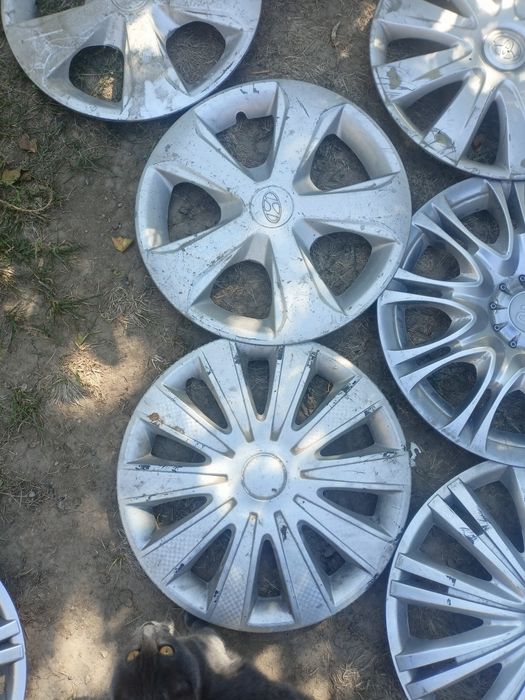 Продам колпаки 15 и 16 размеров