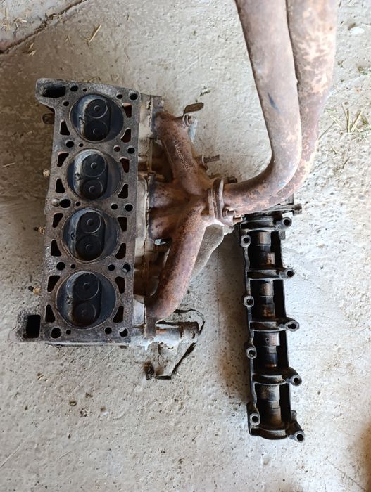 Vaz jiguliga golovka va raspredval sotiladi