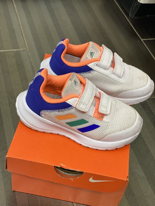 Маратонки Adidas