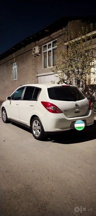 Срочно продайотся Nissan tiida 1.6 2008
