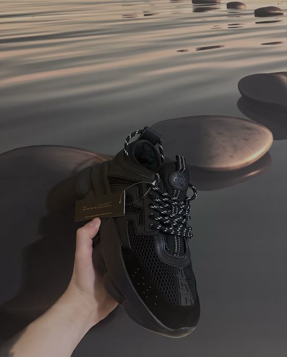 Versace Chain Reaction Black