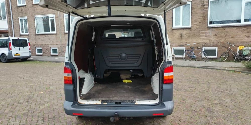 VW Transporter 2.5 TDI
