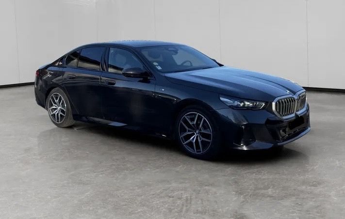 BMW 5 Series 2024 — imagine 4