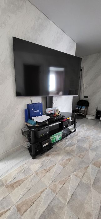 Тумба под телевизор с креплением