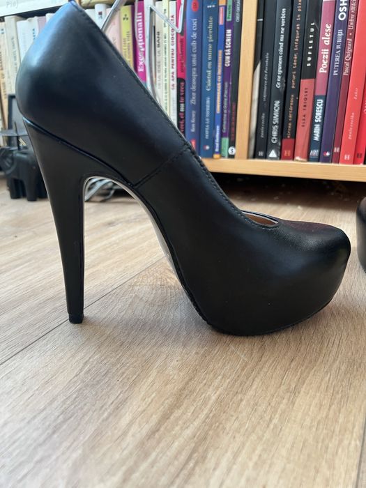 Pantofi damă Hand Made din piele naturală, 37,5