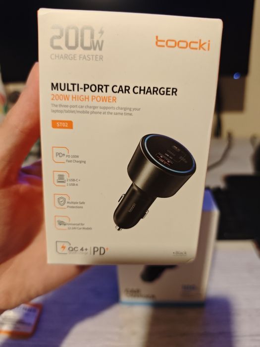 Мощни зарядни за кола 200W 100W