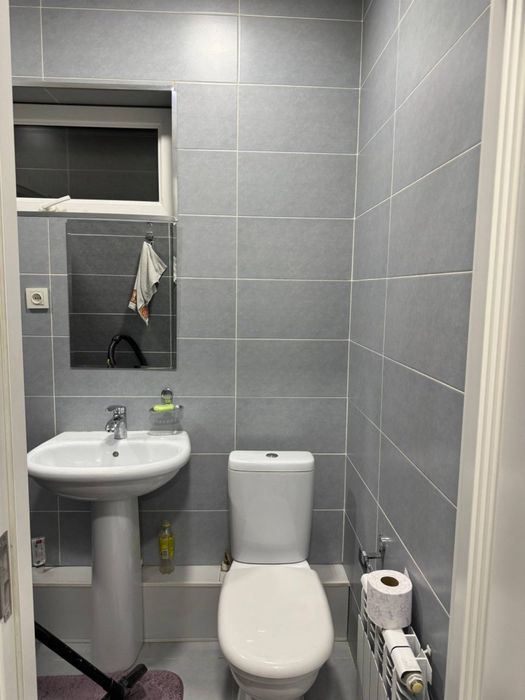 4/5/9 Капитал банк,Госпитальный рынок