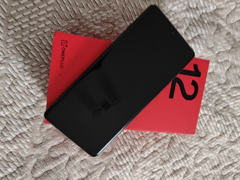 Oneplus 12 black