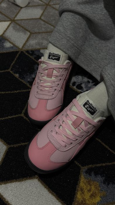 женская обувь onitsuka tiger
