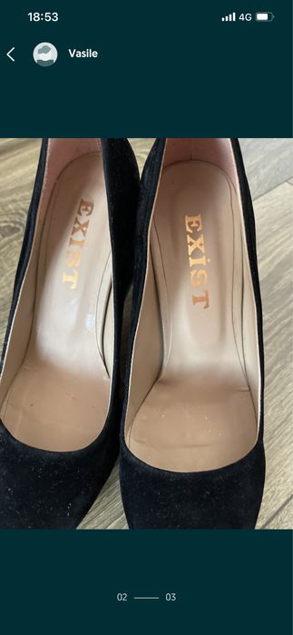 Pantofi dama,catifea cu toc cu model auriu metalic