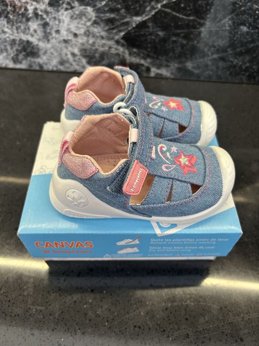 Новые сандалии biomechanics