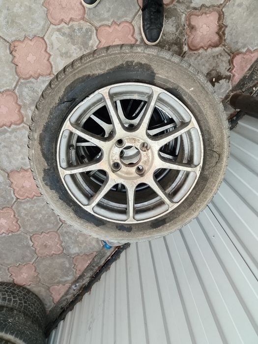 Продам титанки R14