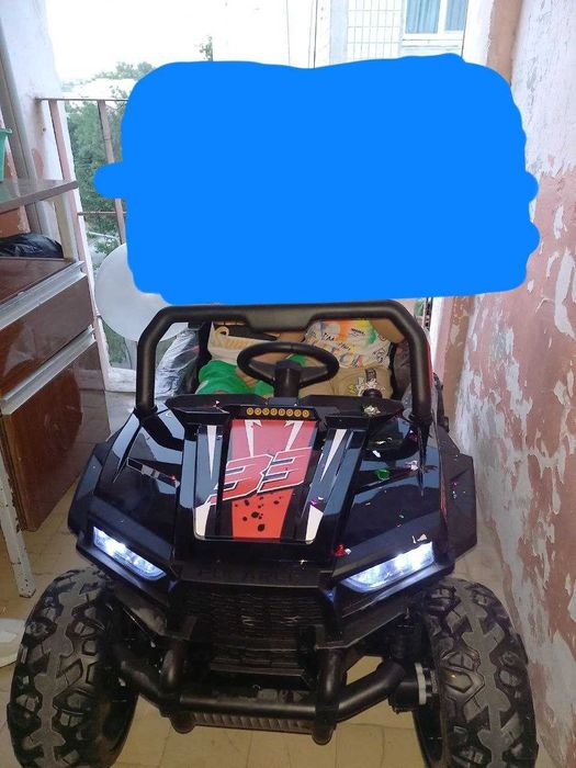 Продаётся авто детский очень  срочно