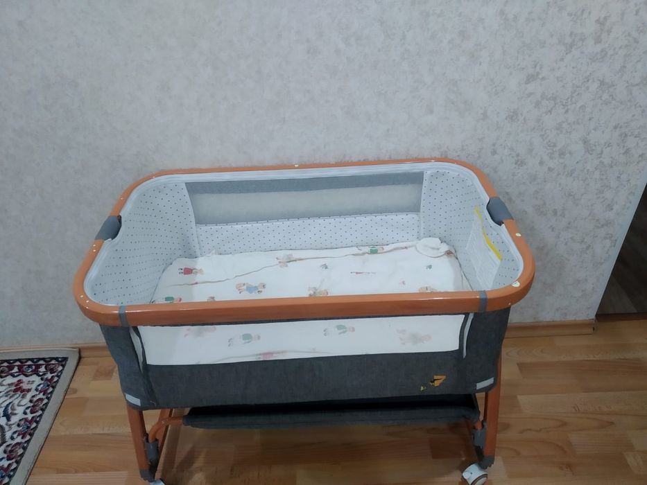 Детска кроватка , люлька