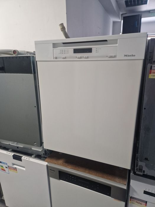 Съдомиялна Miele A+++ 14 комплетка
