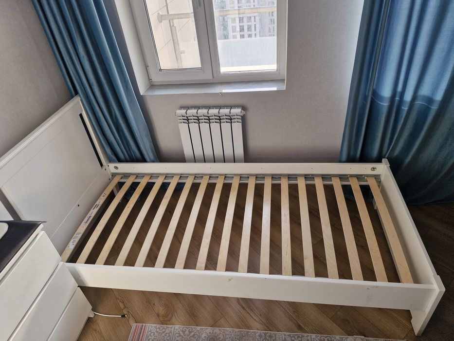 Кровать с матрасом ikea