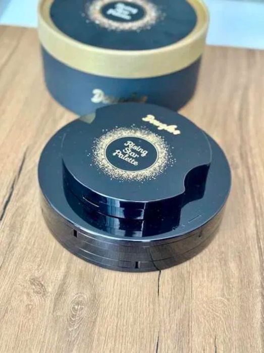 Trusă make-up Douglas