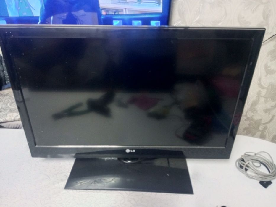 Телевизор LG 32LV3400