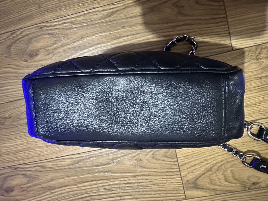 Дамска чанта през рамо от естествена кожа