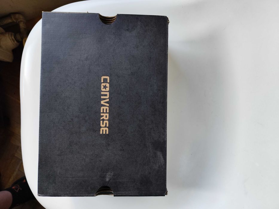 Оригинални Converse размер 36.5 (купувани от Амазон)нови!НАМАЛЕНИЕ-60!