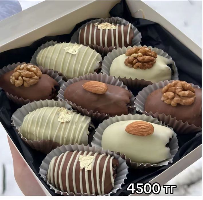 Финики в шоколаде