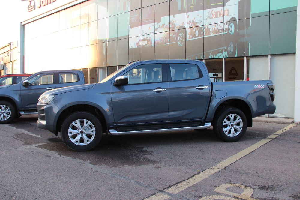 D-MAX Oksus LS Isuzu